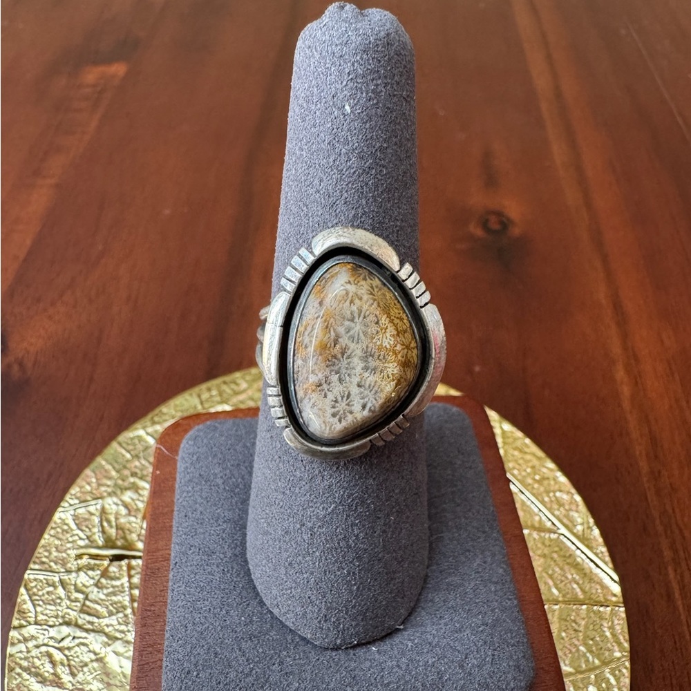 Vintage Southwest Style Ring